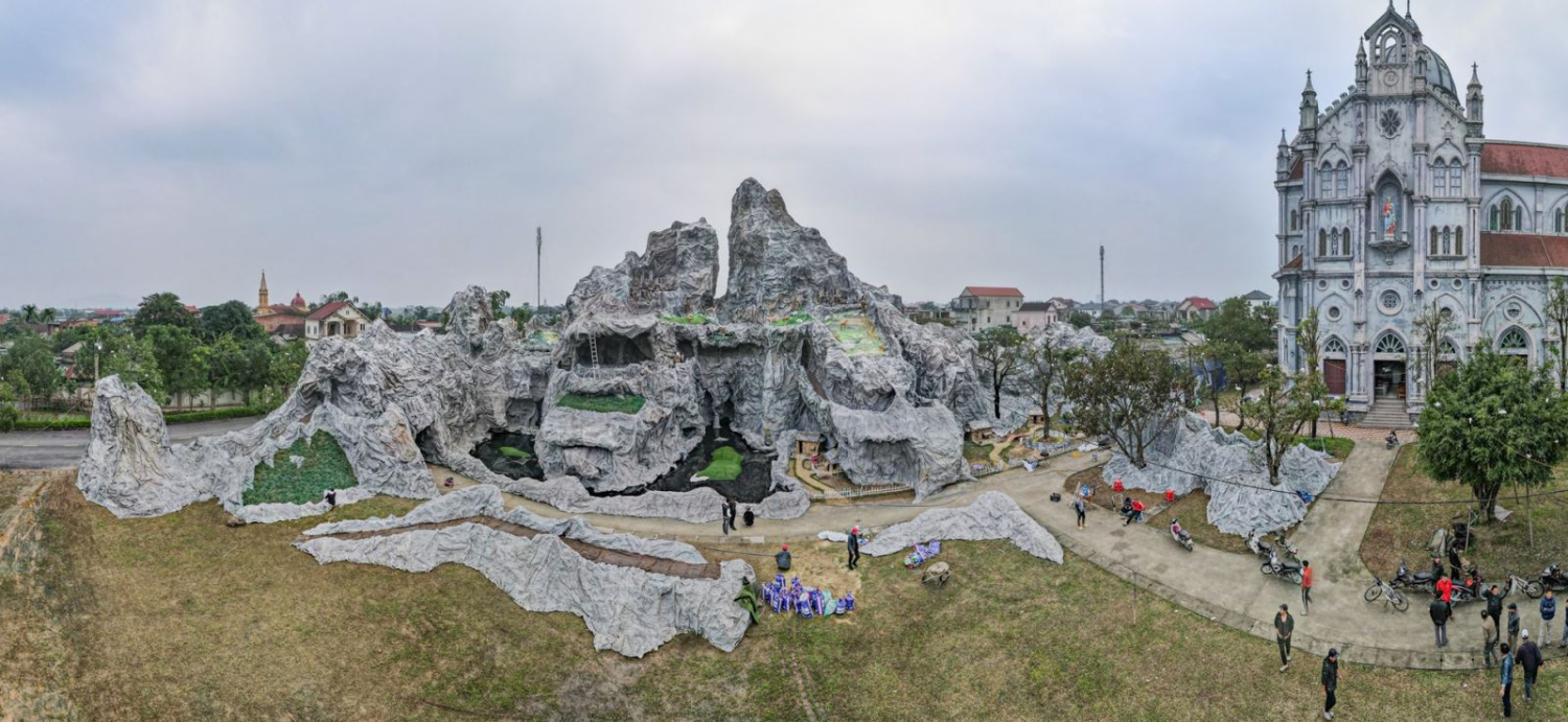 TỪ HANG BÊ LEM ĐẾN CAO CUNG LÊN