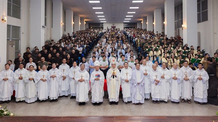 NHÌN TỔNG QUÁT GIÁO HỘI VIỆT NAM QUA SỐ LIỆU THỐNG KÊ NĂM 2025