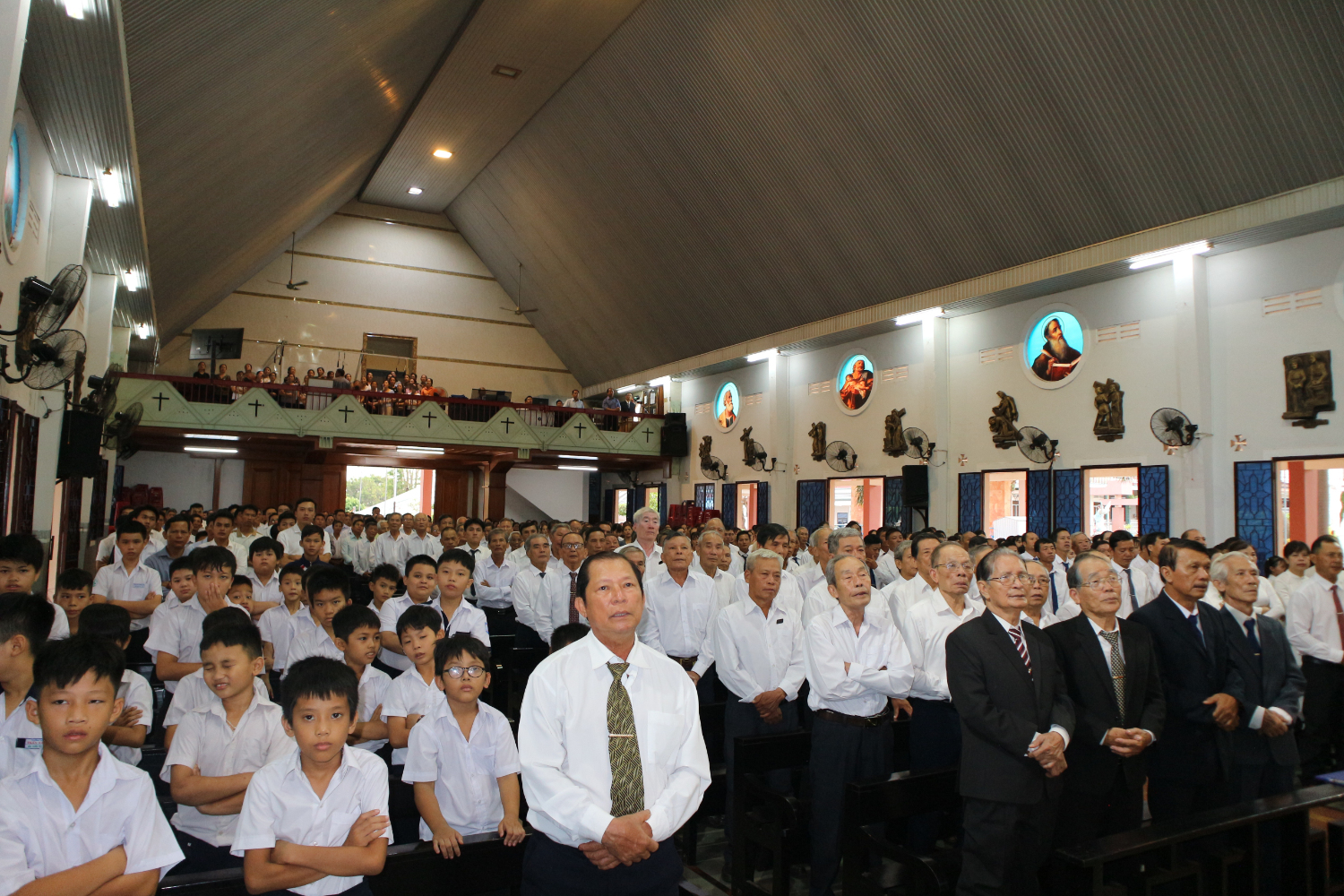 CHÚC MỪNG LỄ BỔN MẠNG ĐOÀN PHỤ HUYNH & BAN HOA VIÊN